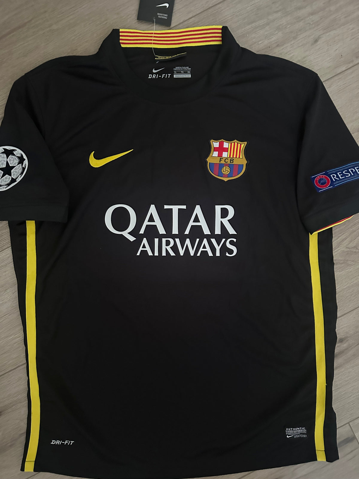 Barcelona Lionel Messi 2013/14 Away Black Retro Soccer Jersey Men Size