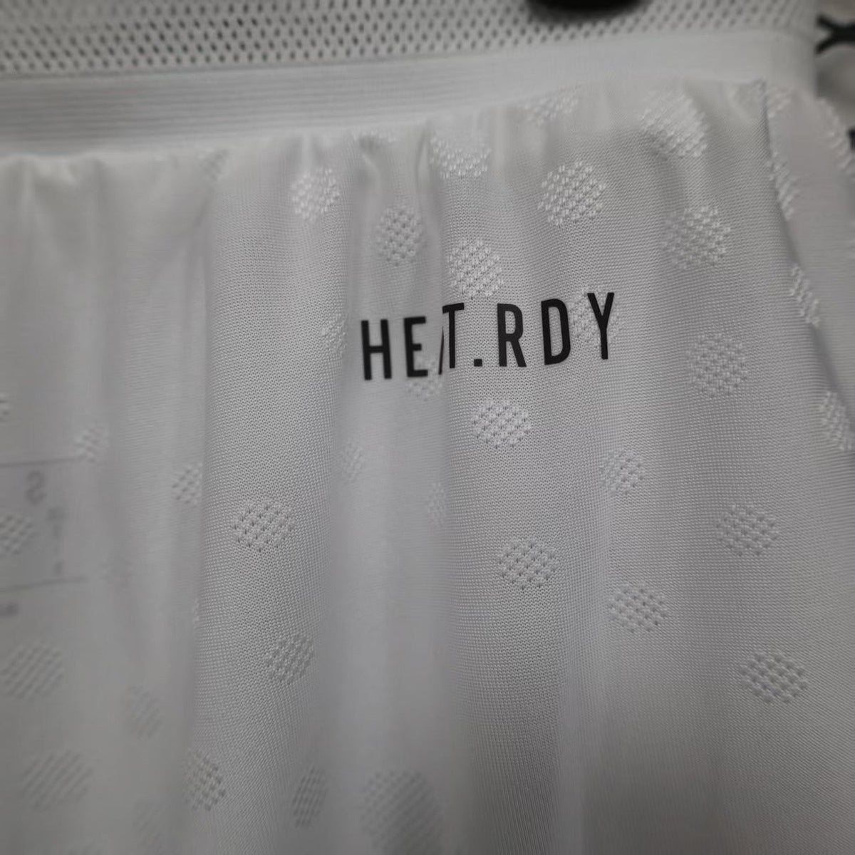 Arsenal 2025/26 Home Soccer Shorts – Player Edition