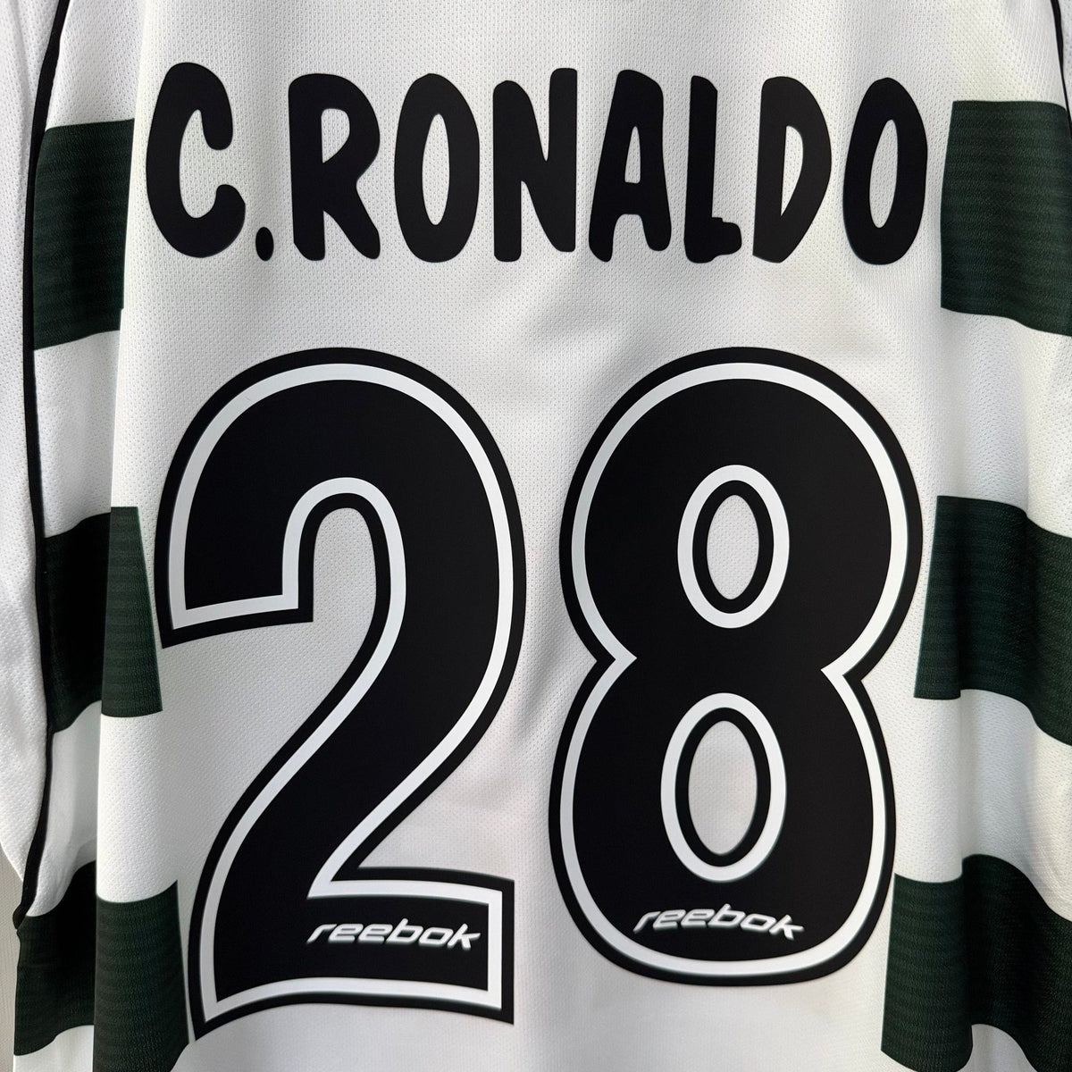 Sporting CP 2001/03 Home Retro Soccer Jersey