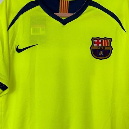 Barcelona Ronaldinho #10 2005/06 Away Yellow Retro Soccer Jersey Men Size