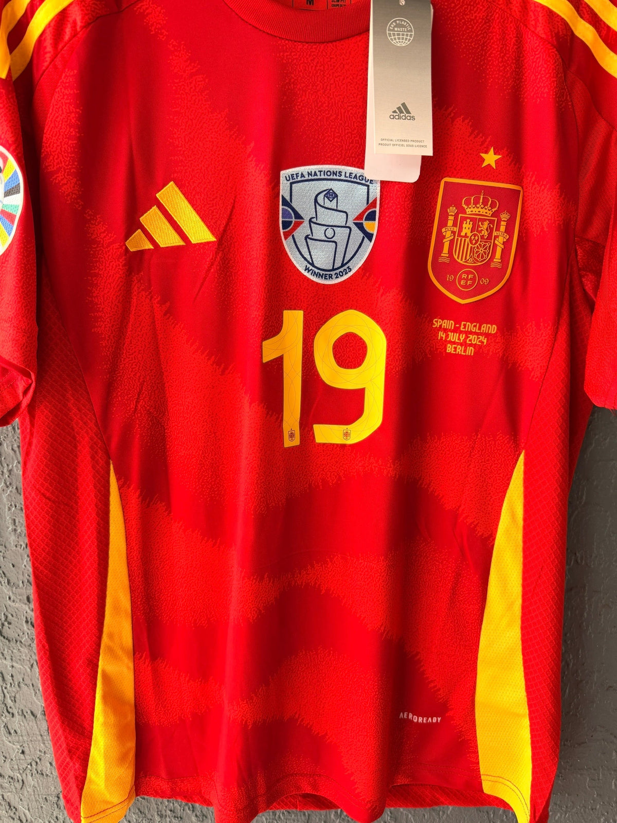 Spain Lamine Yamal #19 2024 Home Red Soccer Jersey Men Size
