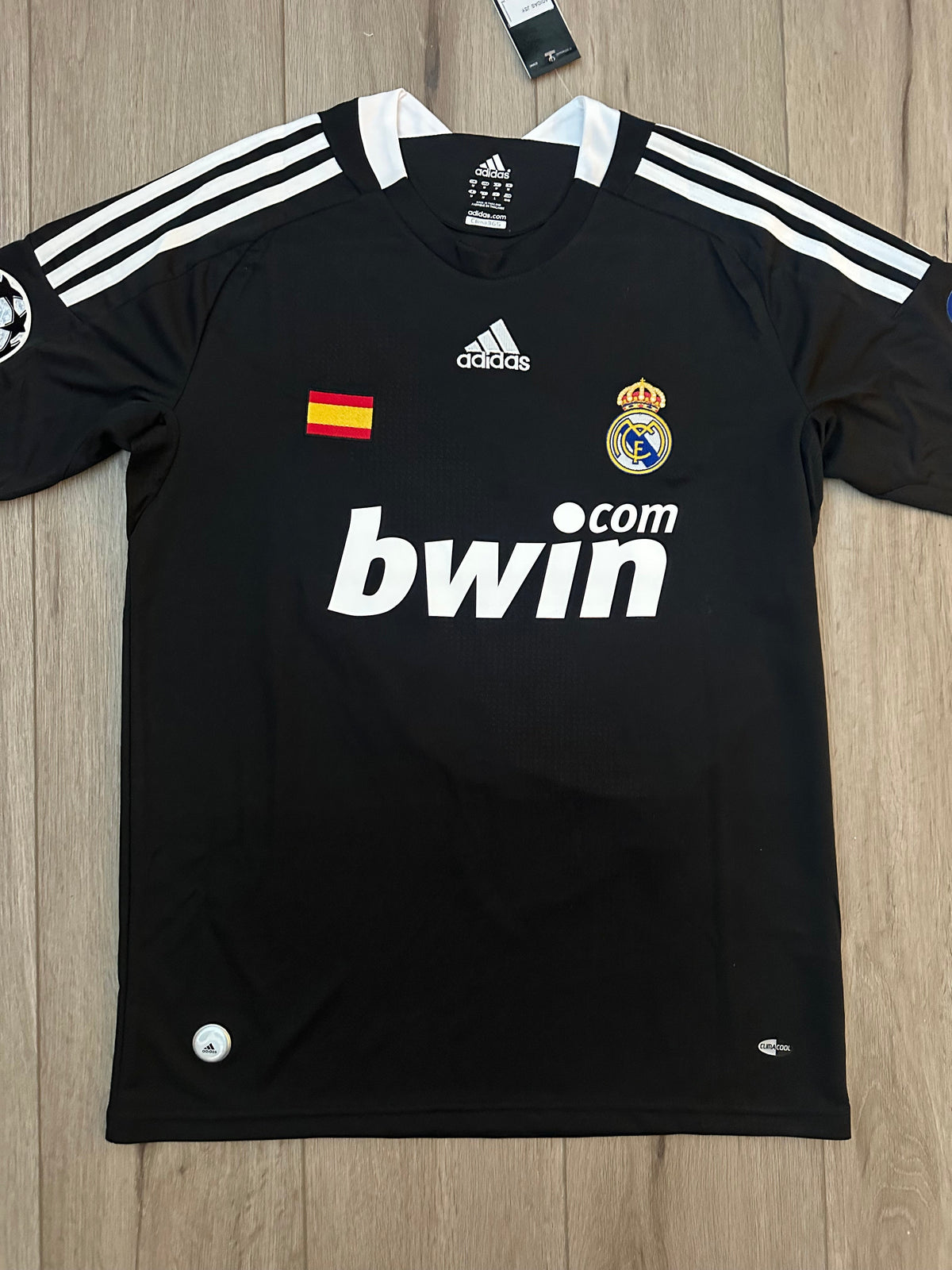 Real Madrid 2010 Away Retro Soccer Jersey – Cristiano Ronaldo #9 – Black – Men’s