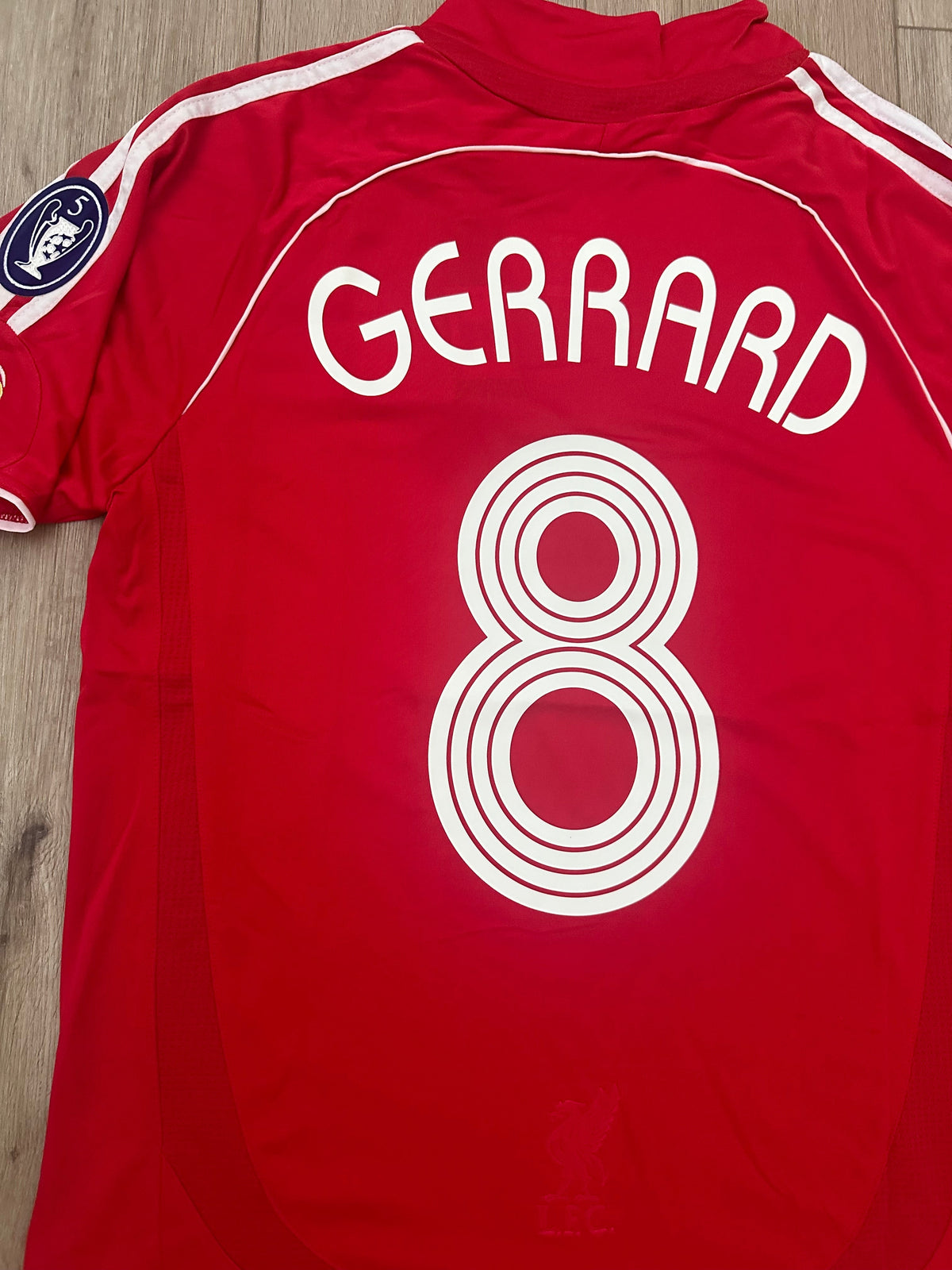 Liverpool Steven Gerrard #8 2007 Final Home Red Retro Soccer Jersey Men Size
