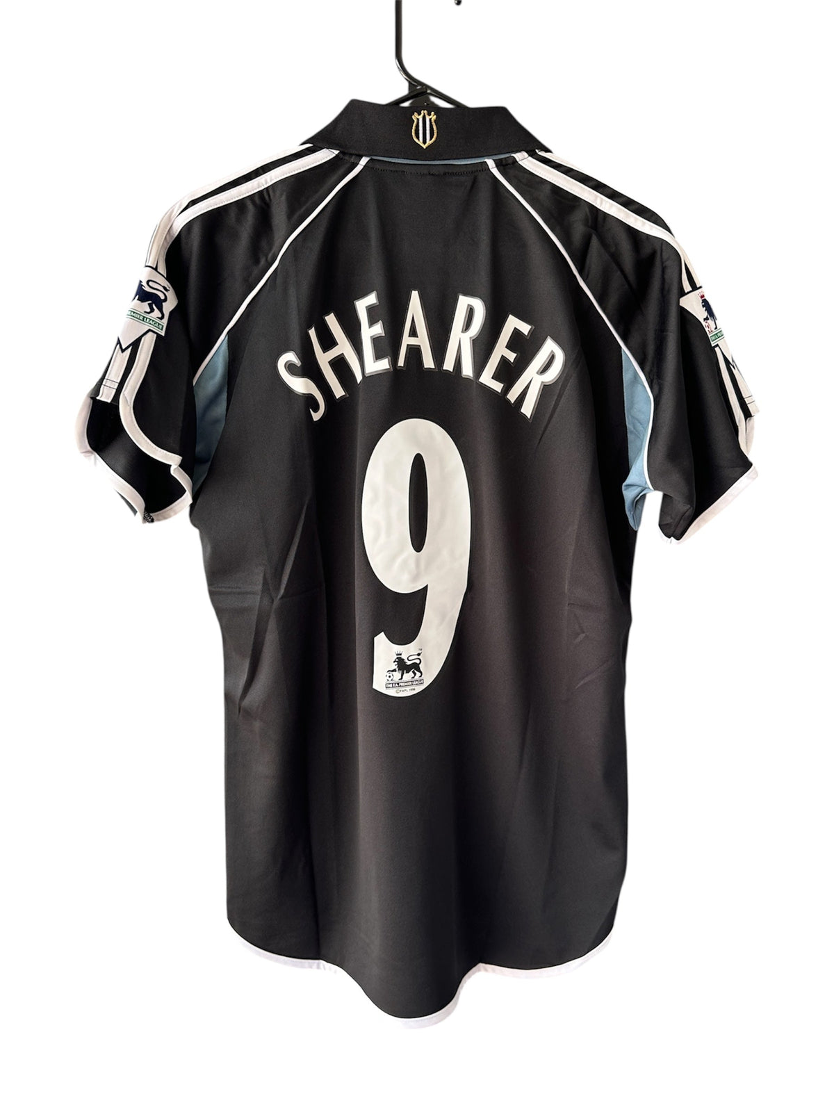 Newcastle Alan Shearer #9 Away Black Retro Soccer Jersey Men