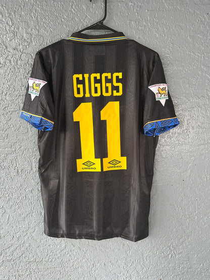 Manchester United Ryan Ryan Giggs #11 Black Away Retro Soccer Jersey 93/94 Men