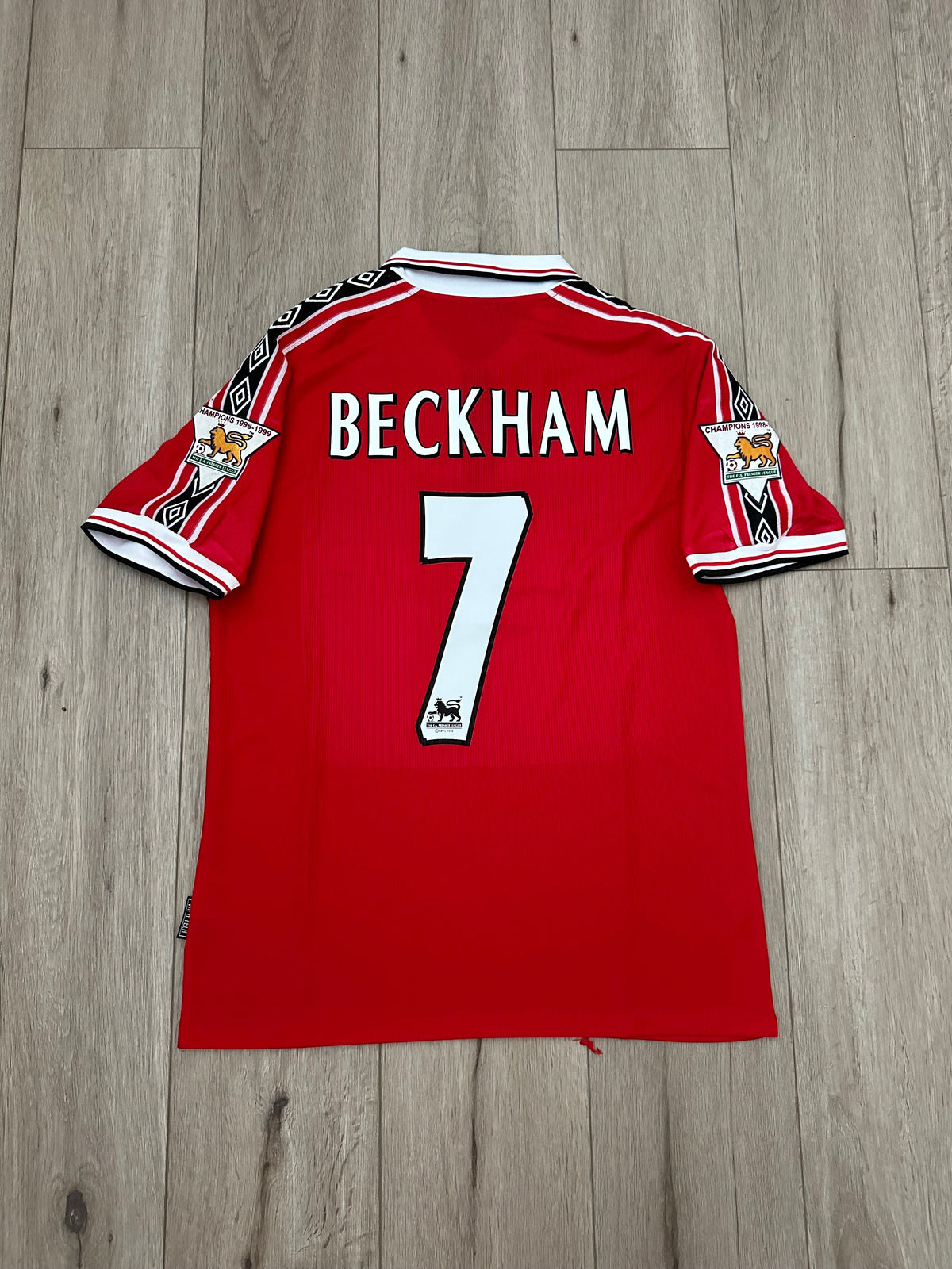 Manchester United David Beckham #7 1998/99 Home Red Retro Soccer Jersey Men Size