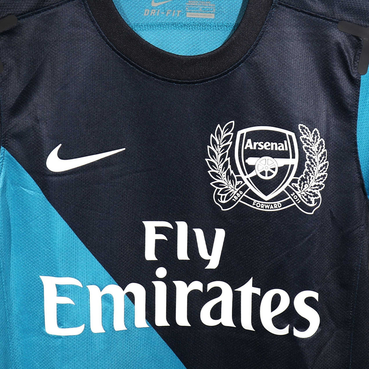 Arsenal 2011/12 Away Retro Long-Sleeve Soccer Jersey – Player Edition