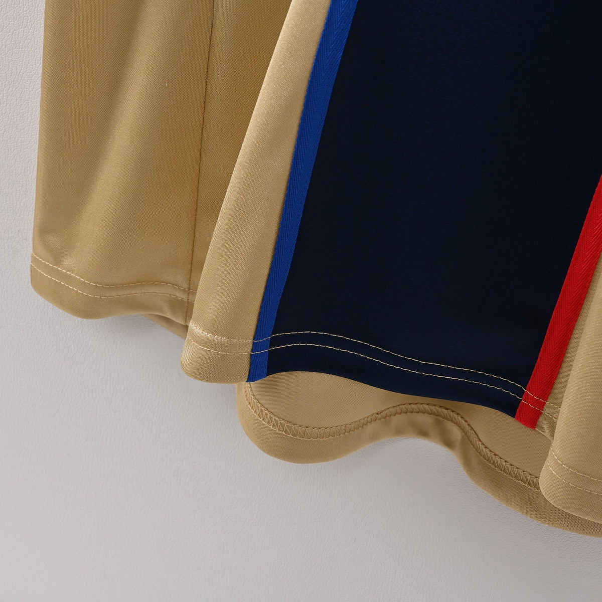 Barcelona 2001/02 Away Retro Soccer Jersey