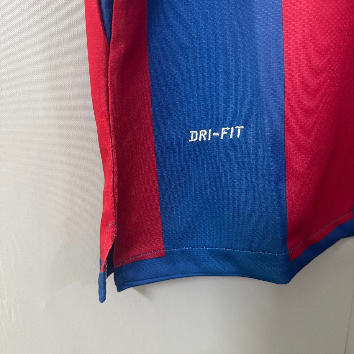 Barcelona 2010/11 Home (UCL Final) Retro Soccer Jersey