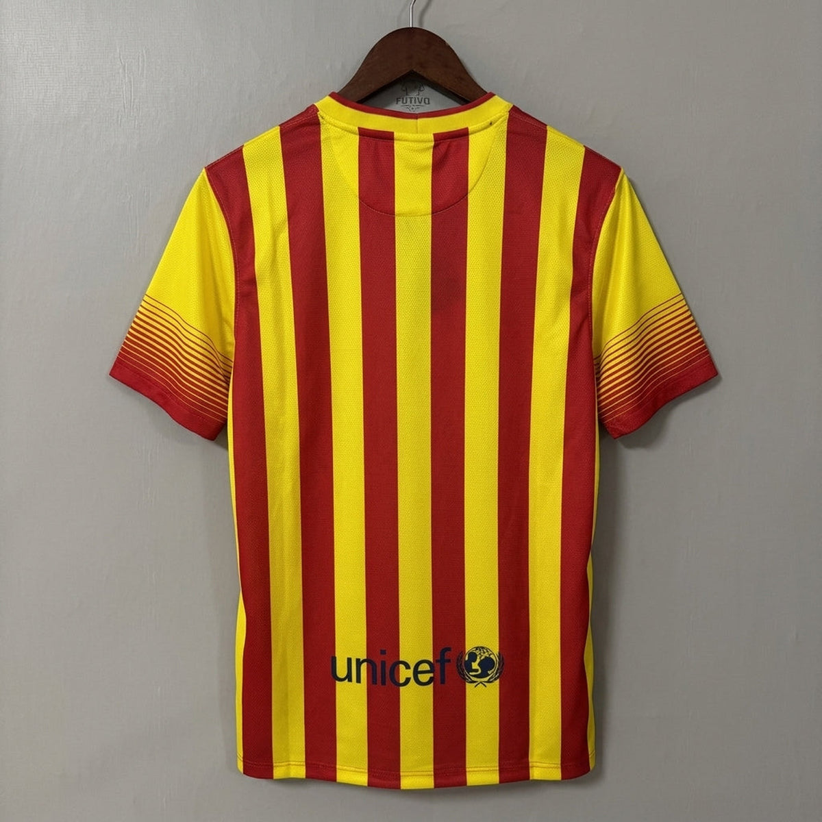 Barcelona 2013/14 Away Retro Soccer Jersey