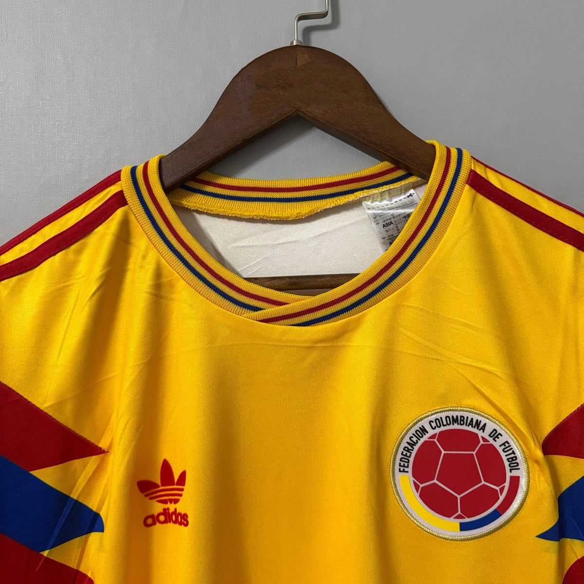 Colombia 1990 World Cup Home Retro Soccer Jersey – #10