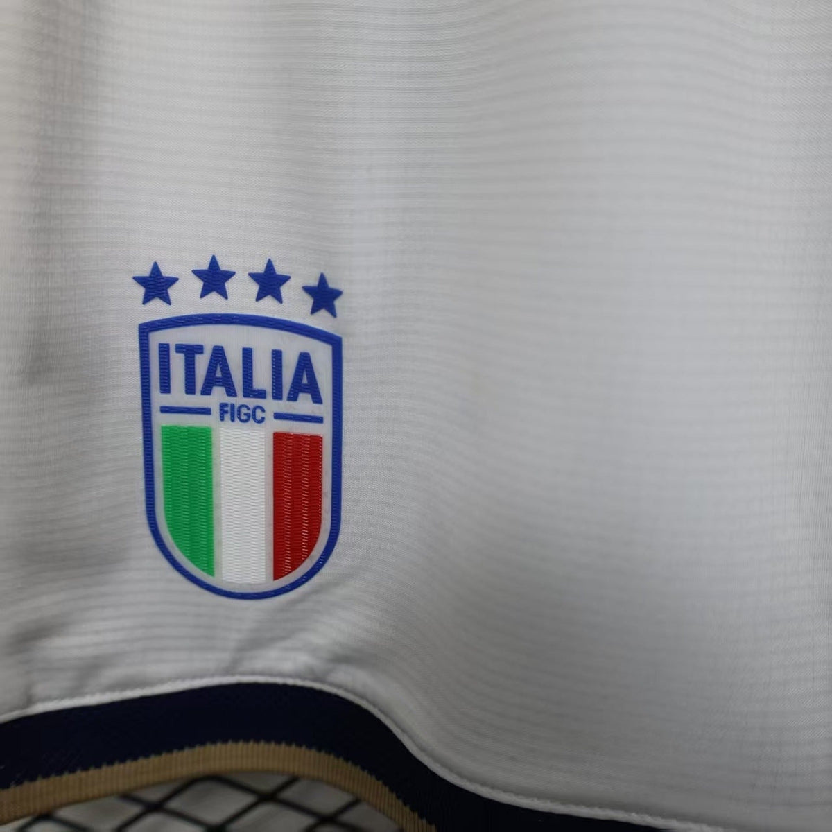 Italy 2026/27 Home Soccer Shorts – Player Edition