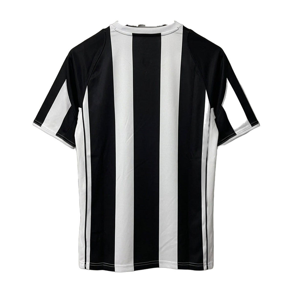 Juventus 2004/05 Home Retro Soccer Jersey