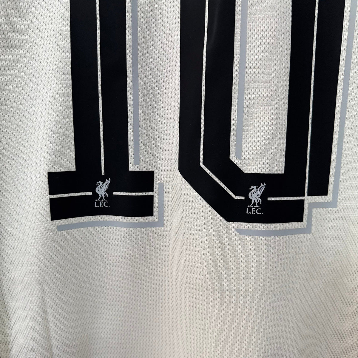 Liverpool 2025/26 Away Long-Sleeve Soccer Jersey – Player Edition