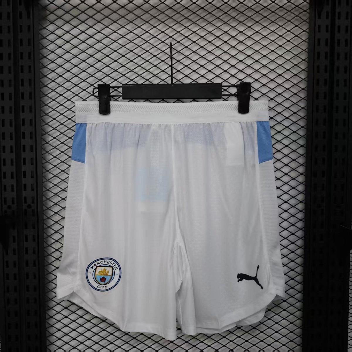 Manchester City 2025/26 Home Soccer Shorts – Player Edition