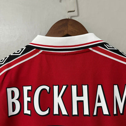 Manchester United 1998/00 Home Retro Soccer Jersey