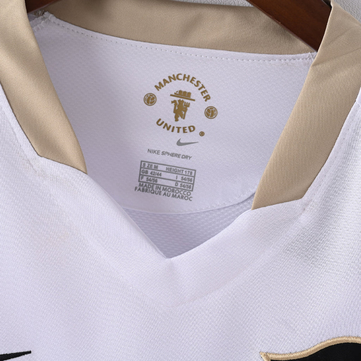 Manchester United 2006/07 Away Retro Soccer Jersey