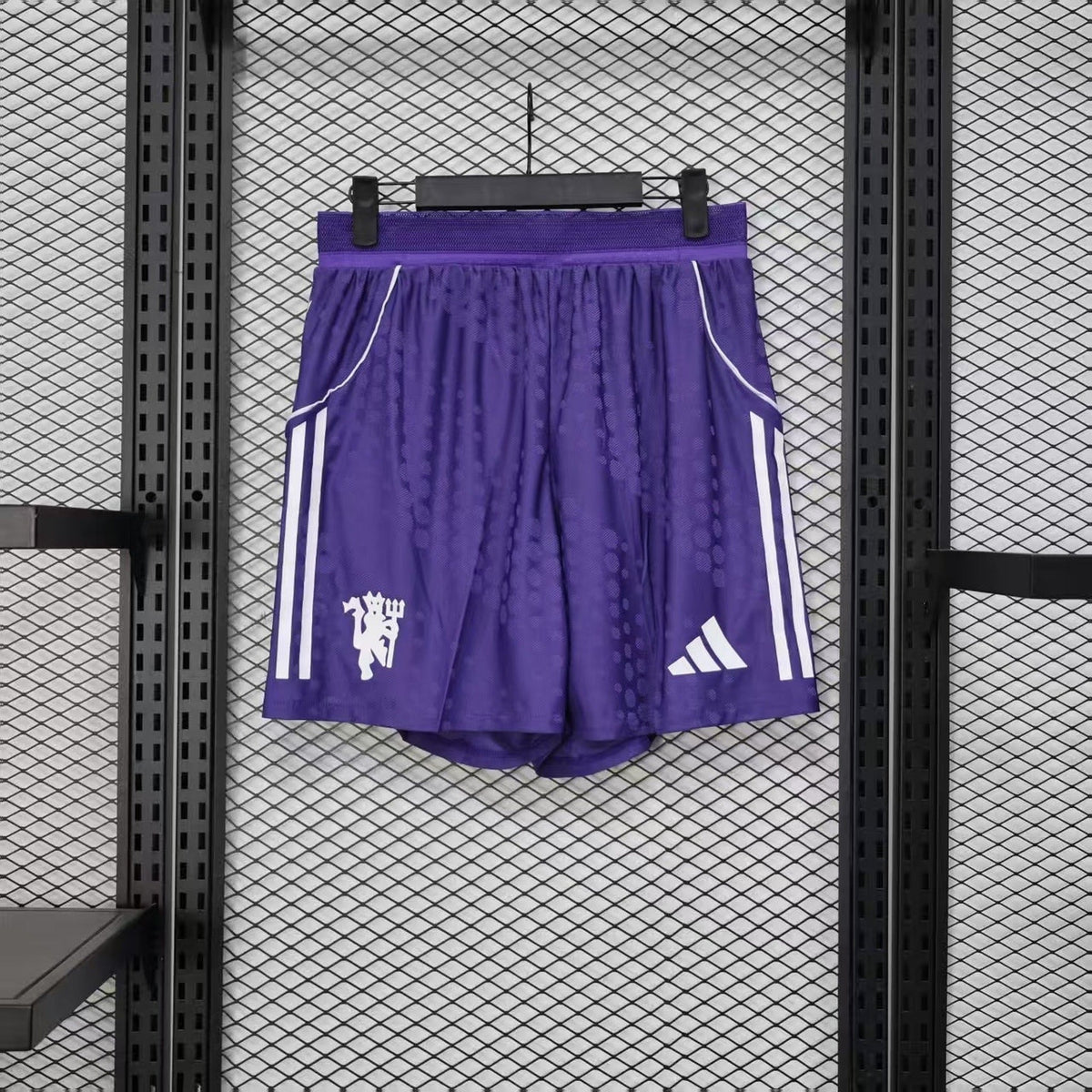 Manchester United 2025/26 Away Soccer Shorts – Player Edition