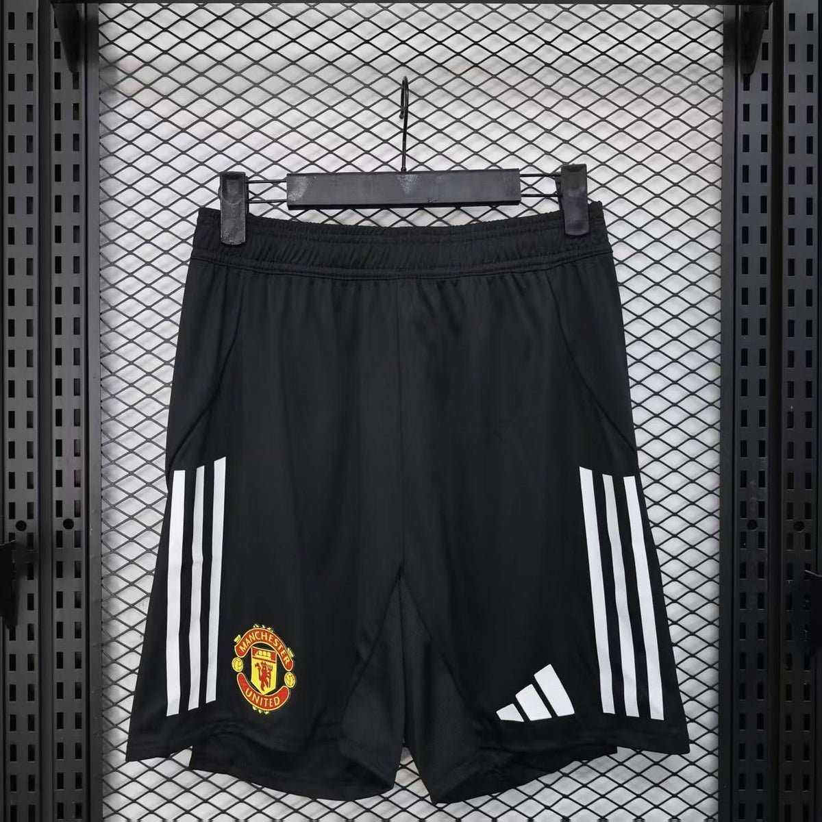Manchester United 2025/26 Home Black Soccer Shorts – Player Edition