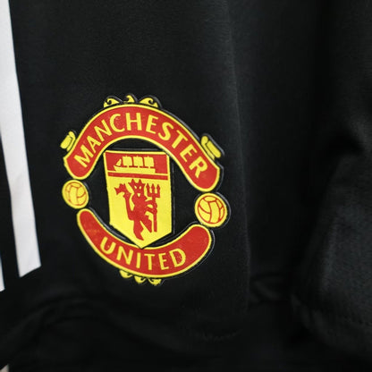 Manchester United 2025/26 Home Black Soccer Shorts – Player Edition