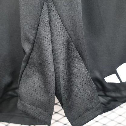 Manchester United 2025/26 Home Black Soccer Shorts – Player Edition