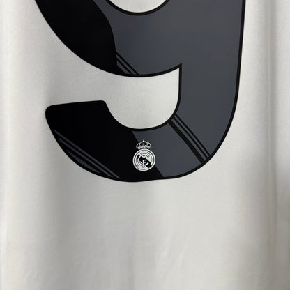Real Madrid 2009/10 Home Long-Sleeve Retro Soccer Jersey
