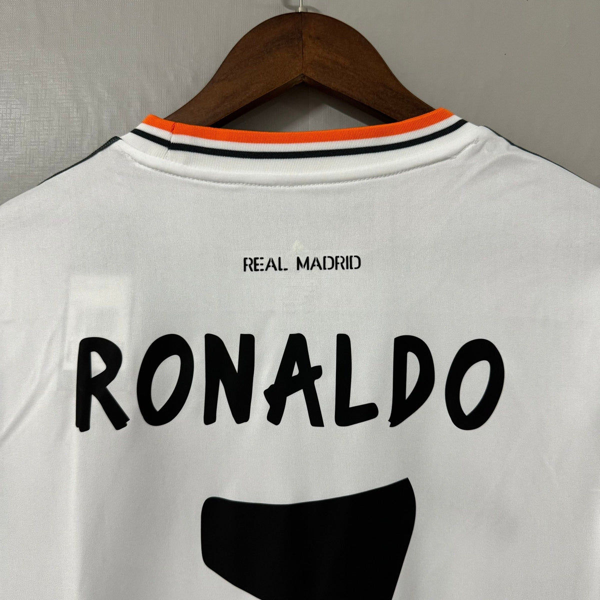 Real Madrid 2013/14 Home (UCL Final) Long-Sleeve Retro Soccer Jersey