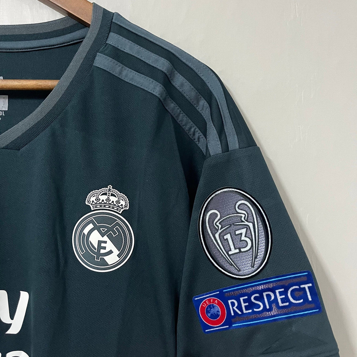 Real Madrid 2018/19 Away Soccer Jersey