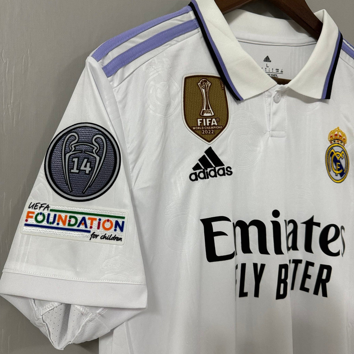 Real Madrid 2022/23 Home Soccer Jersey