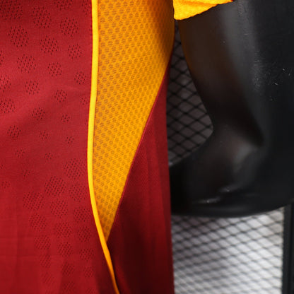 Roma 2025/26 Home Soccer Jersey – Player Edition
