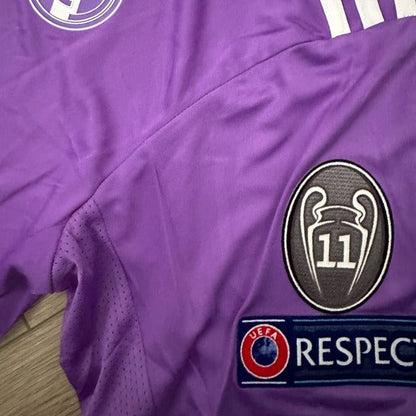 Real Madrid Cristiano Ronaldo #7 2017 Final Away Purple Retro Soccer Jersey Men Size